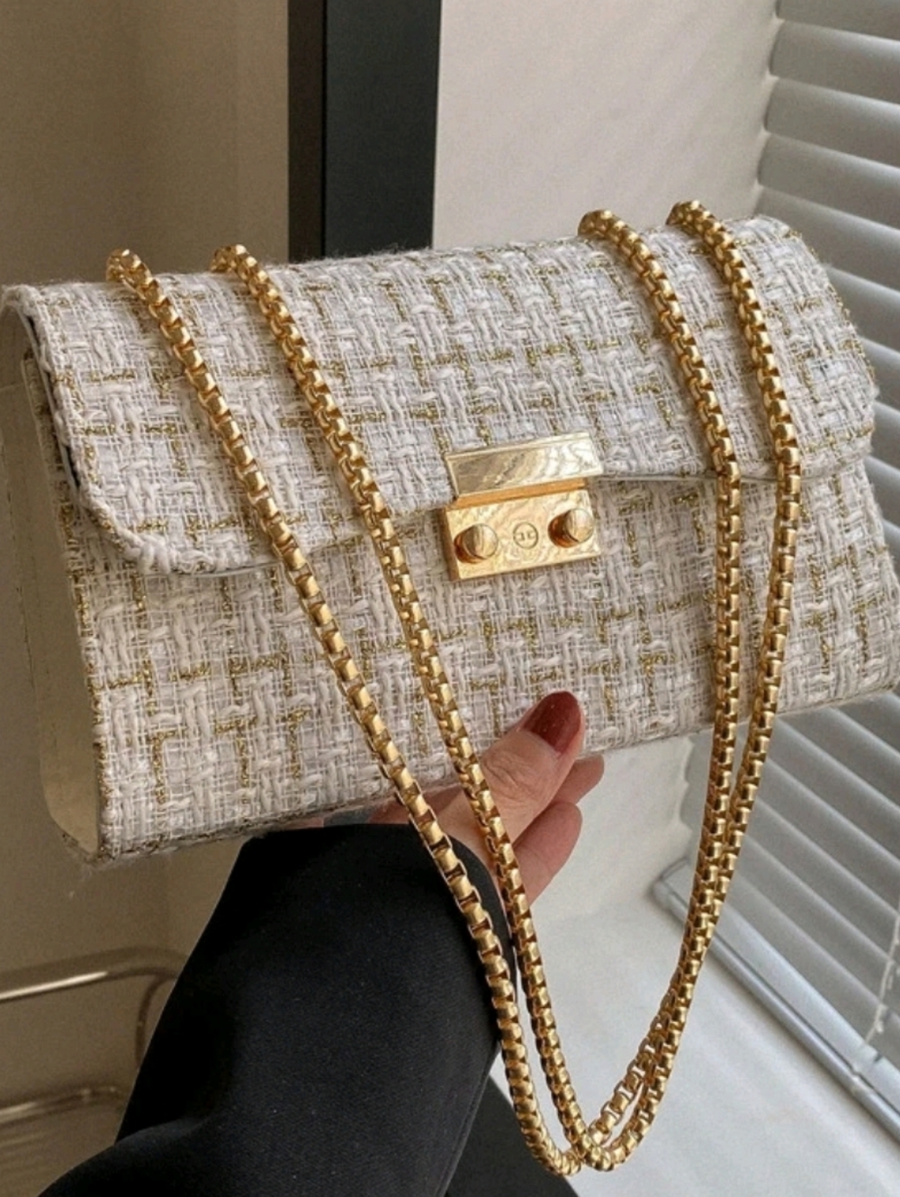 Chic White Tweed Clutch with Gold Chain Strap